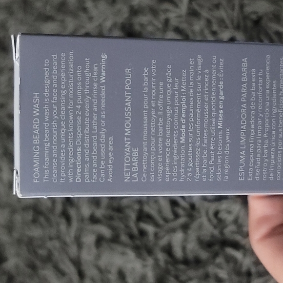 🧔🏾NIB MK Men Foaming Beard Wash🧔🏻 - Picture 2 of 3